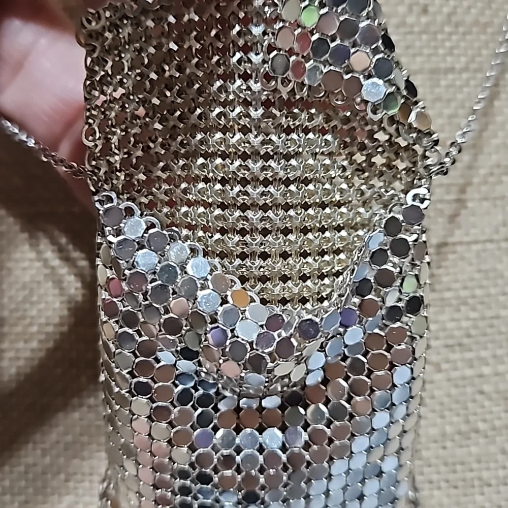 N/A this preloved
